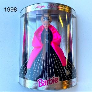 Unopened 1998 Holiday Barbie 🖤💕